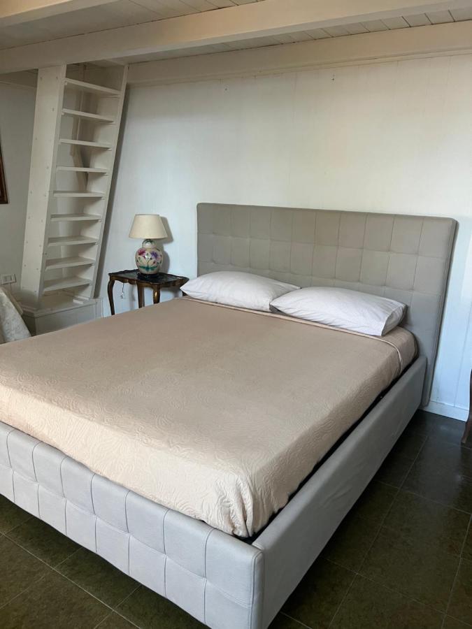 Casa Verde Бари Экстерьер фото