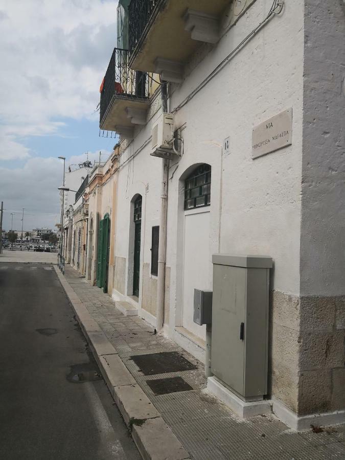 Casa Verde Бари Экстерьер фото
